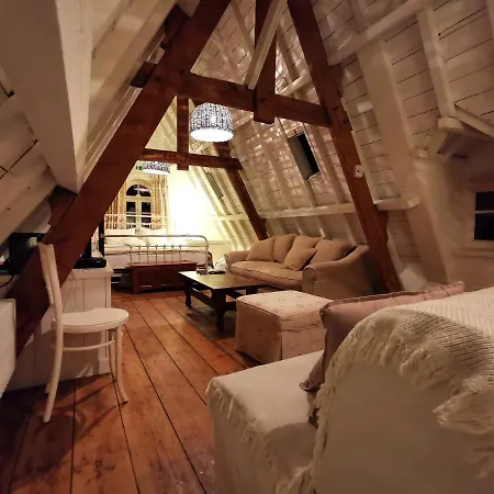 Bed & Breakfast Old *